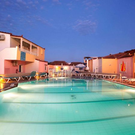 Marietta Hotel Apartments 帕斯蒂达 外观 照片