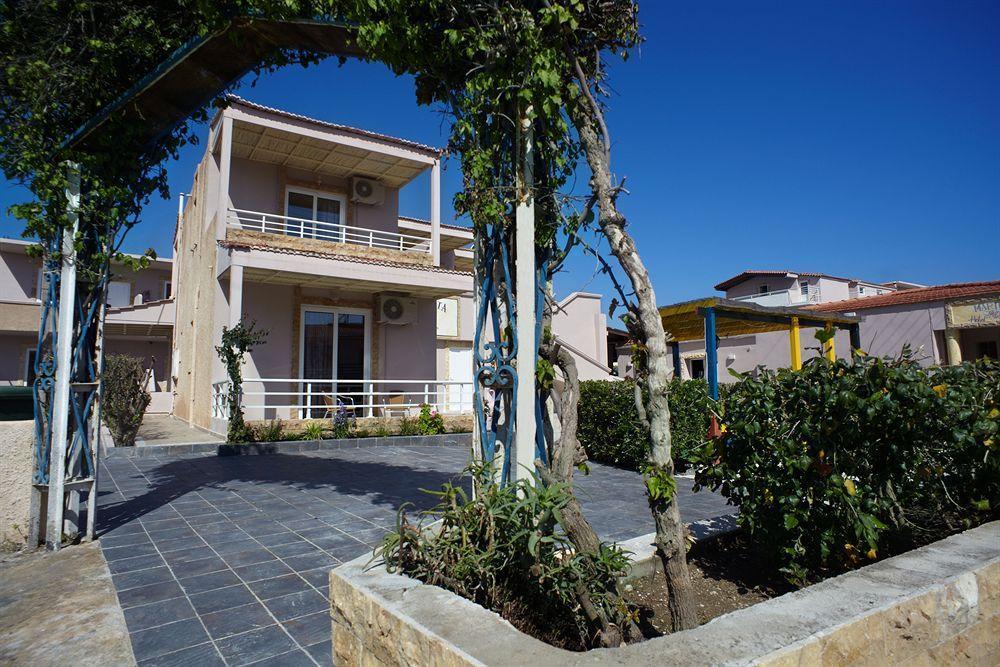 Marietta Hotel Apartments 帕斯蒂达 外观 照片