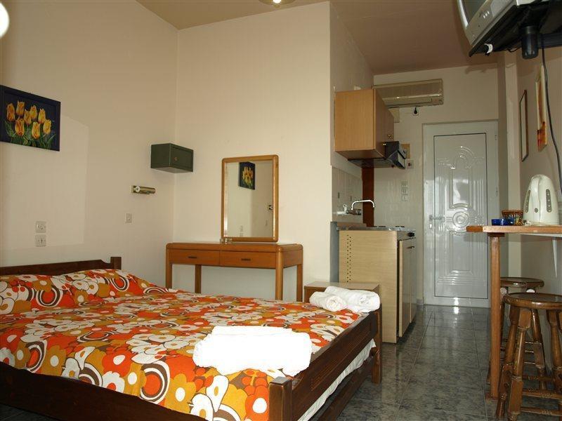 Marietta Hotel Apartments 帕斯蒂达 外观 照片